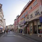 ゲストハウス за гости 